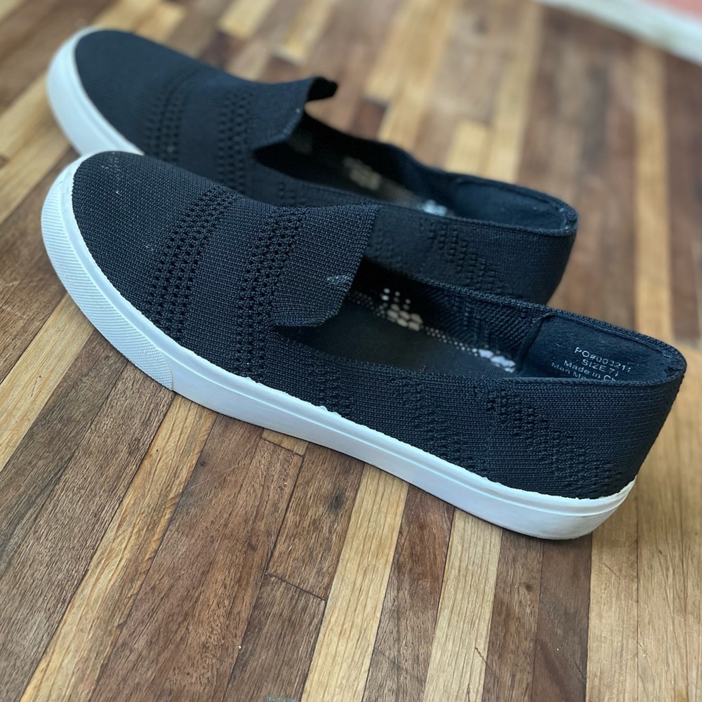 Black Shoes